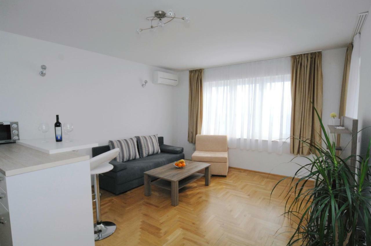 Haus Zora Ferienwohnung 7 Moscenice Exterior photo
