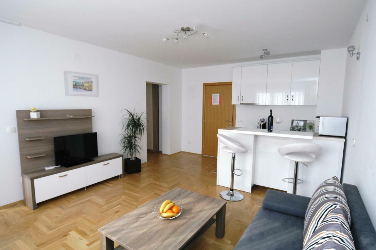 Haus Zora Ferienwohnung 7 Moscenice Exterior photo